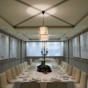 Con Salón Privado